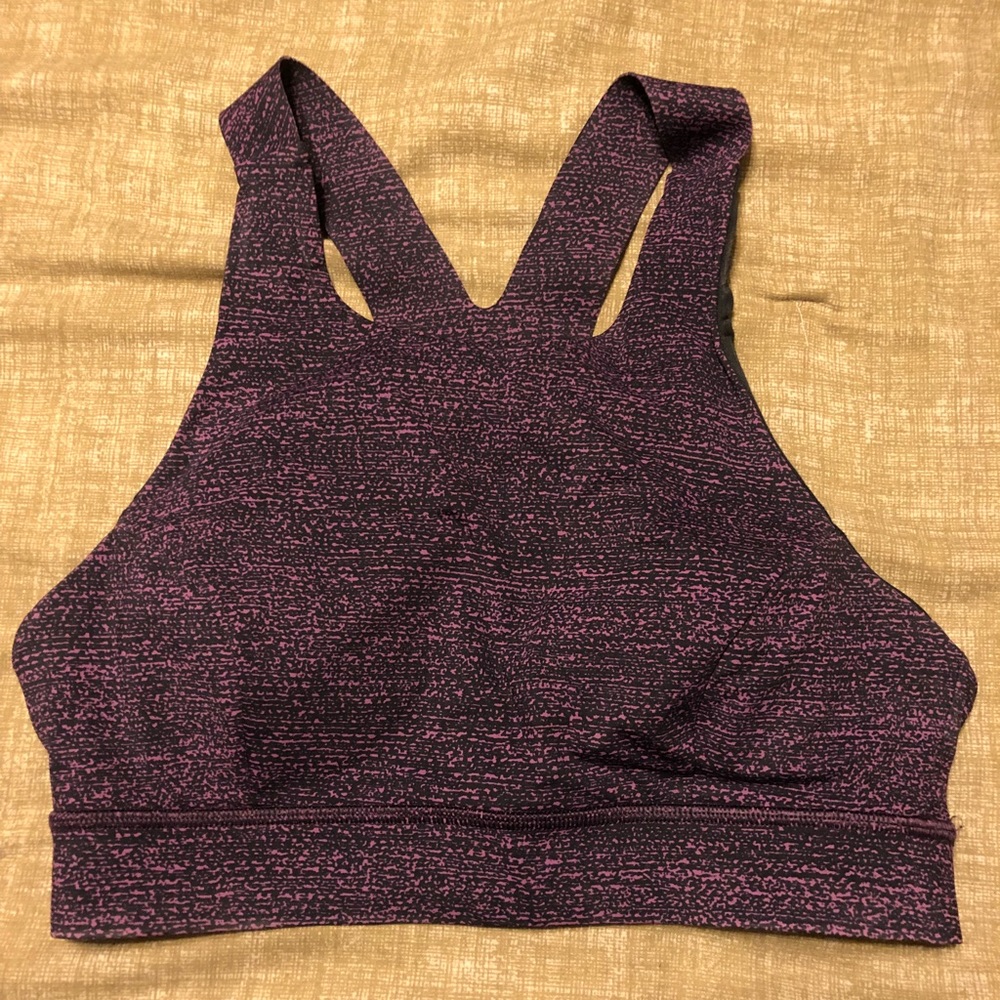 Lululemon sports bra size 8